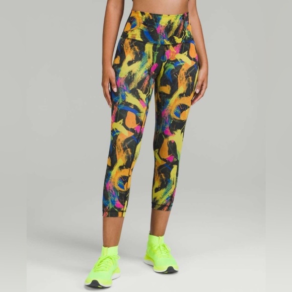 lululemon athletica Pants - Lululemon Wunder Train High-Rise Crop 23" in Undertone Black Multi women’s 6